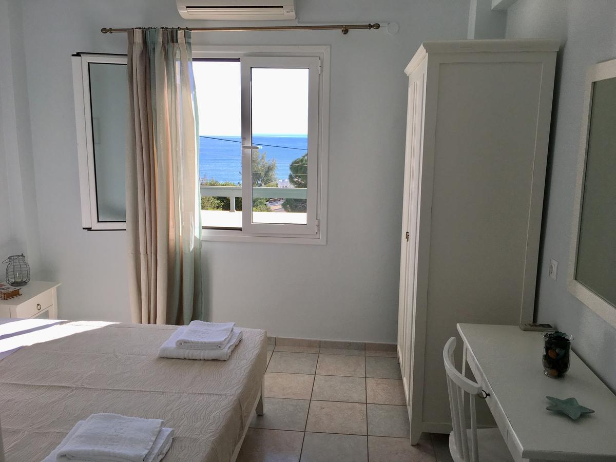Liofoto Sea View Apartments สตาลิดา ภายนอก รูปภาพ